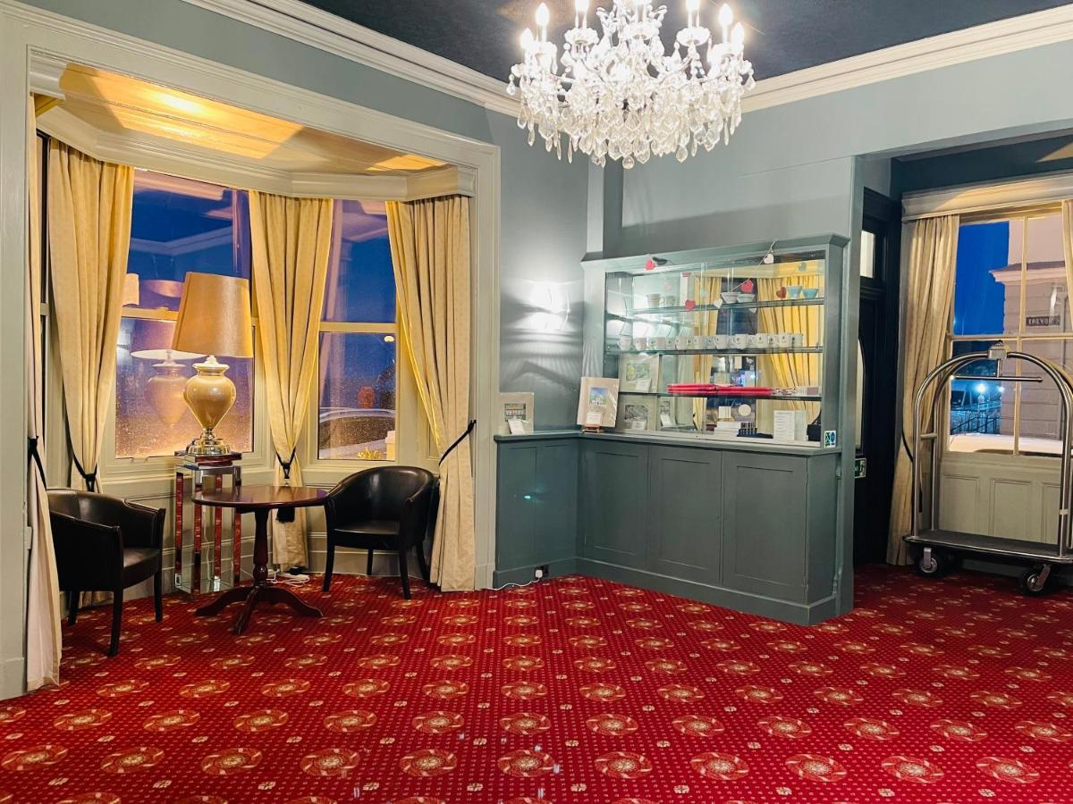 Merrion Hotel Лландидно Екстер'єр фото