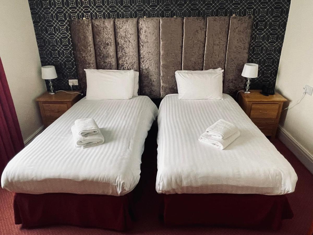 Merrion Hotel Лландидно Екстер'єр фото