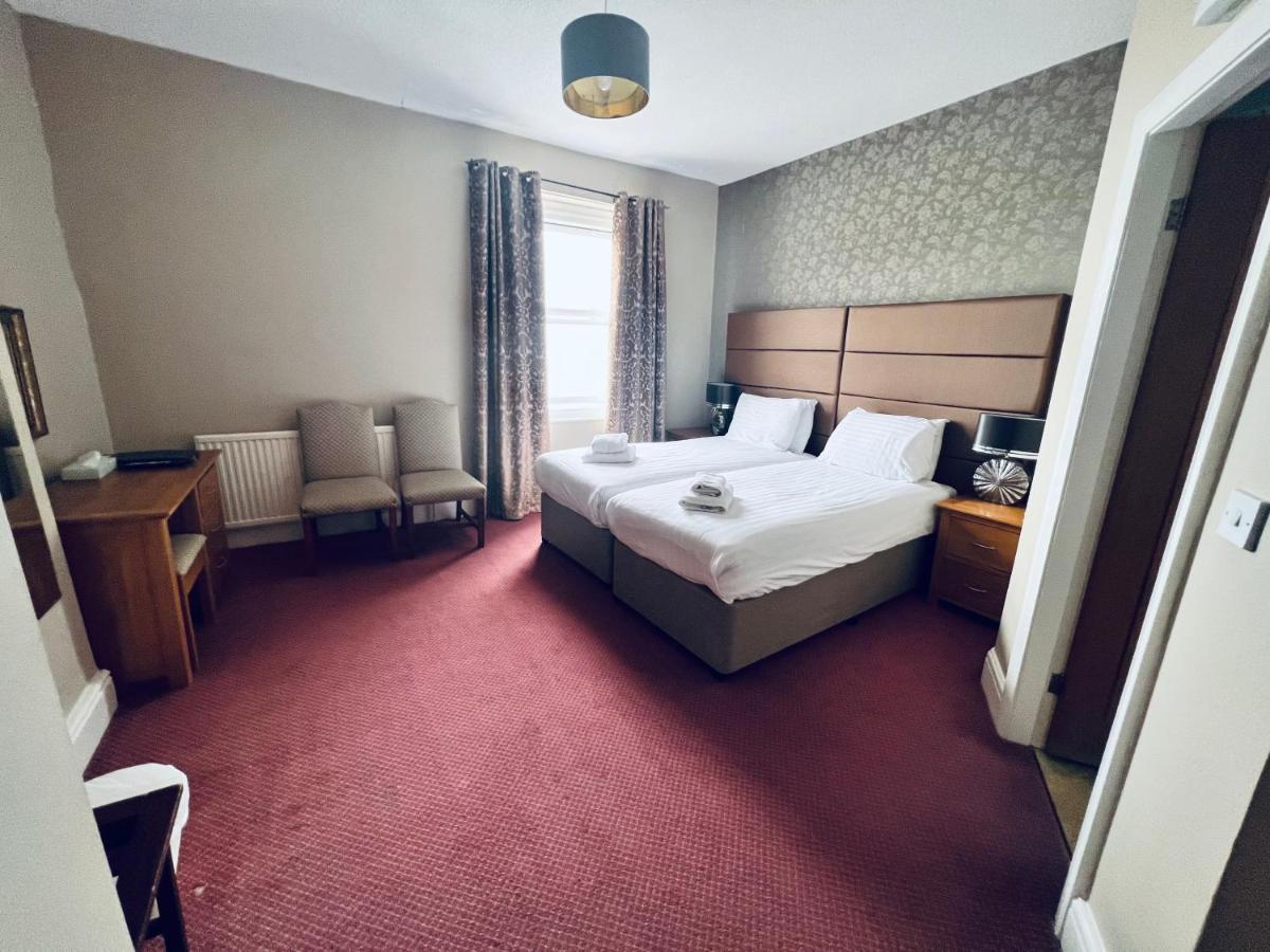 Merrion Hotel Лландидно Екстер'єр фото
